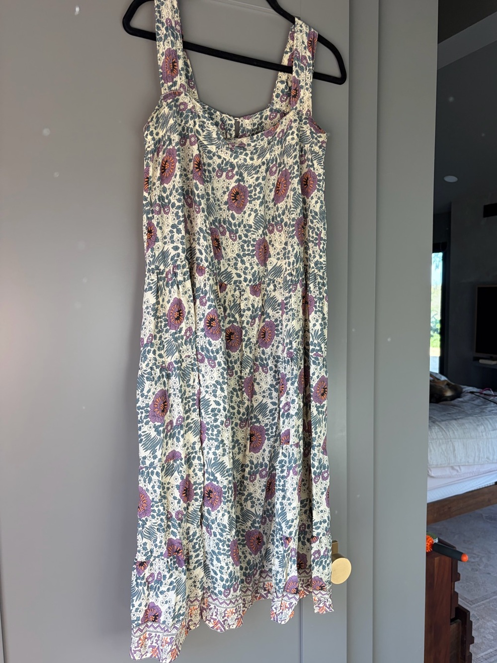 Natalie Martin Sleeveless Floral Midi Dress in Cream and Pink